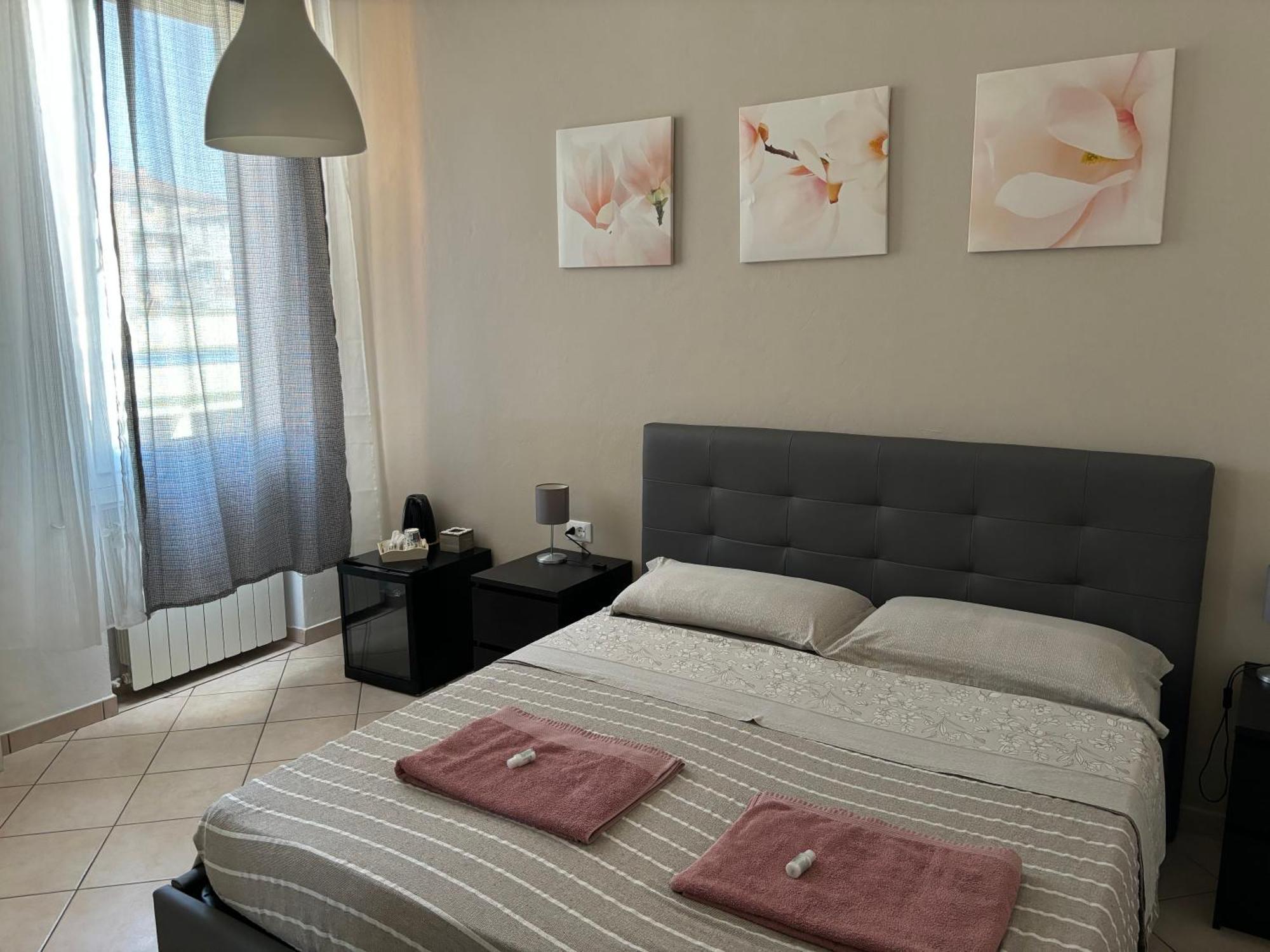 Affittacamere Home&Stazione Bologna Eksteriør bilde